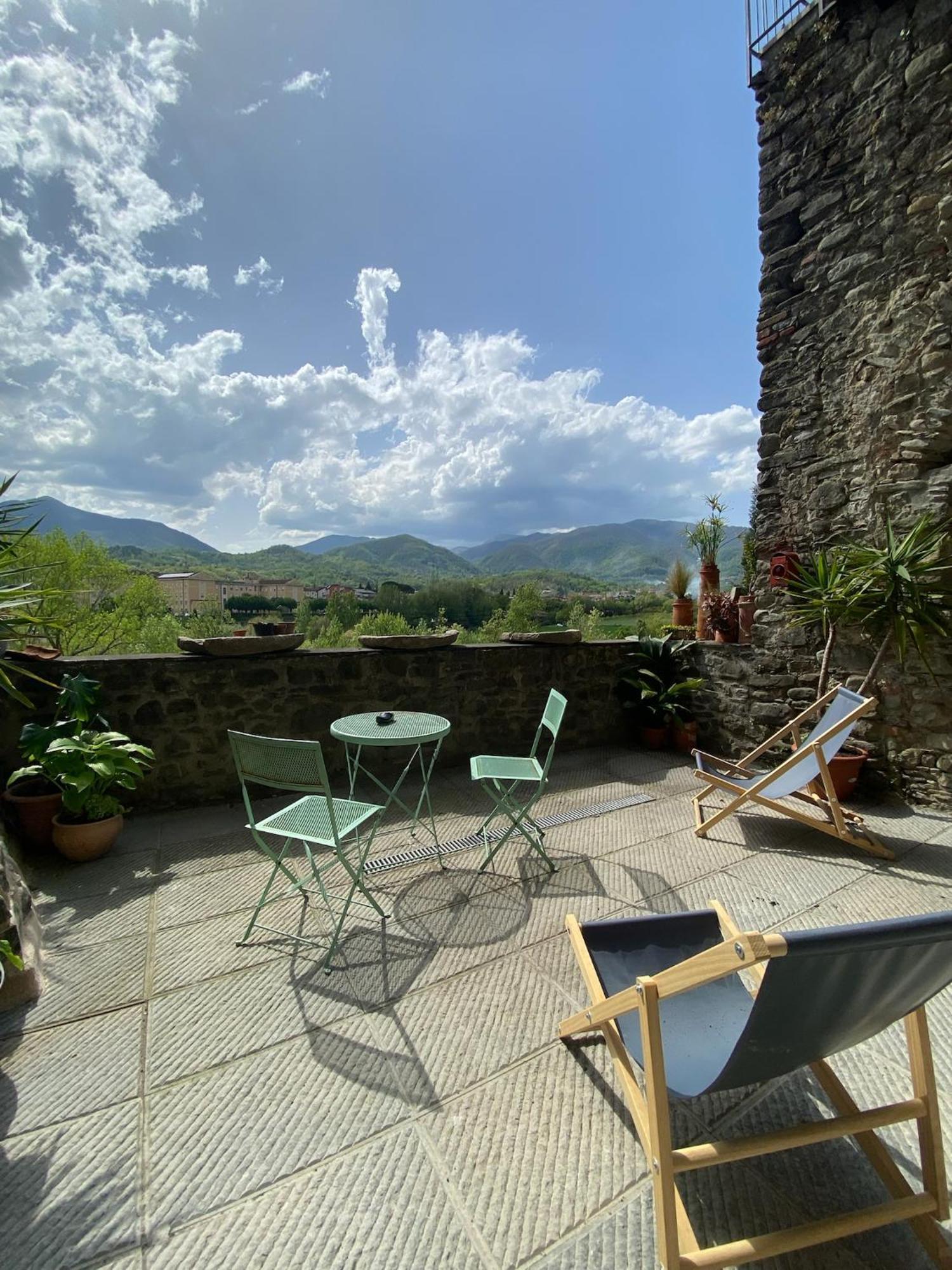 La Casa Medievale Suites E Spa 蓬特雷莫利 外观 照片