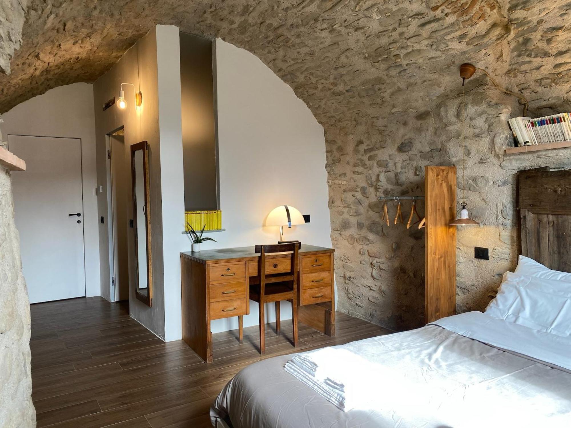 La Casa Medievale Suites E Spa 蓬特雷莫利 外观 照片