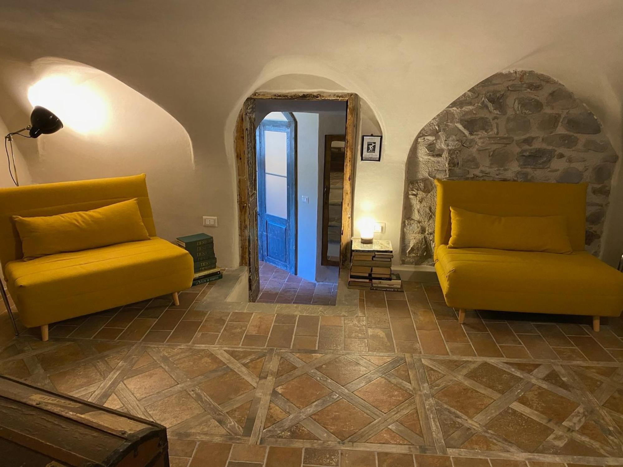 La Casa Medievale Suites E Spa 蓬特雷莫利 外观 照片