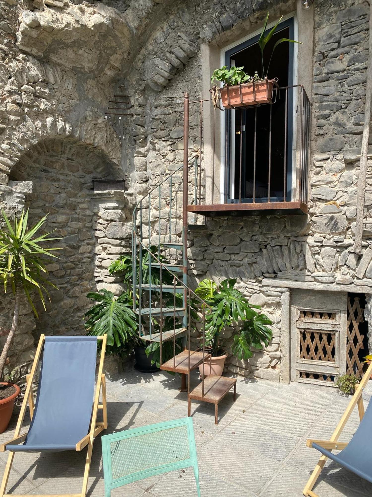 La Casa Medievale Suites E Spa 蓬特雷莫利 外观 照片