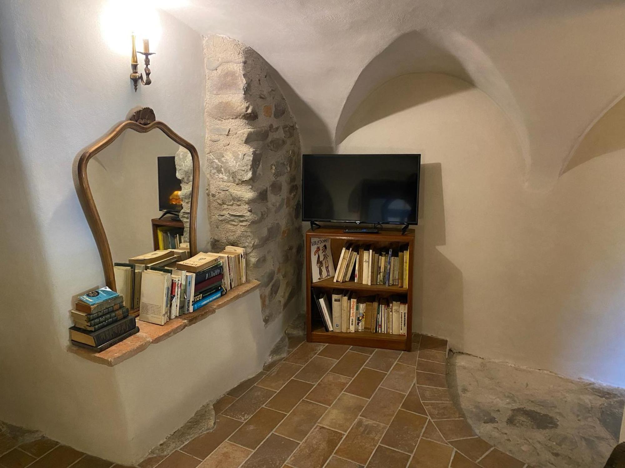 La Casa Medievale Suites E Spa 蓬特雷莫利 外观 照片