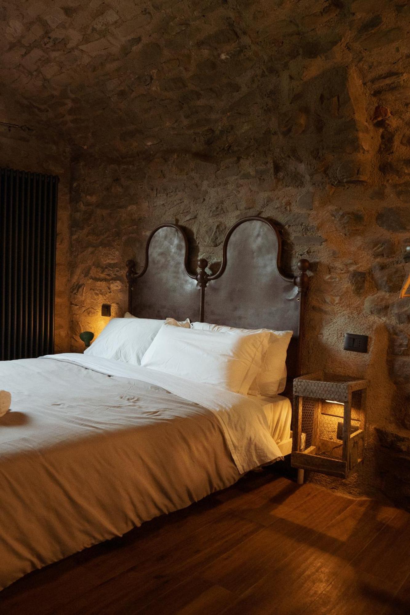 La Casa Medievale Suites E Spa 蓬特雷莫利 外观 照片