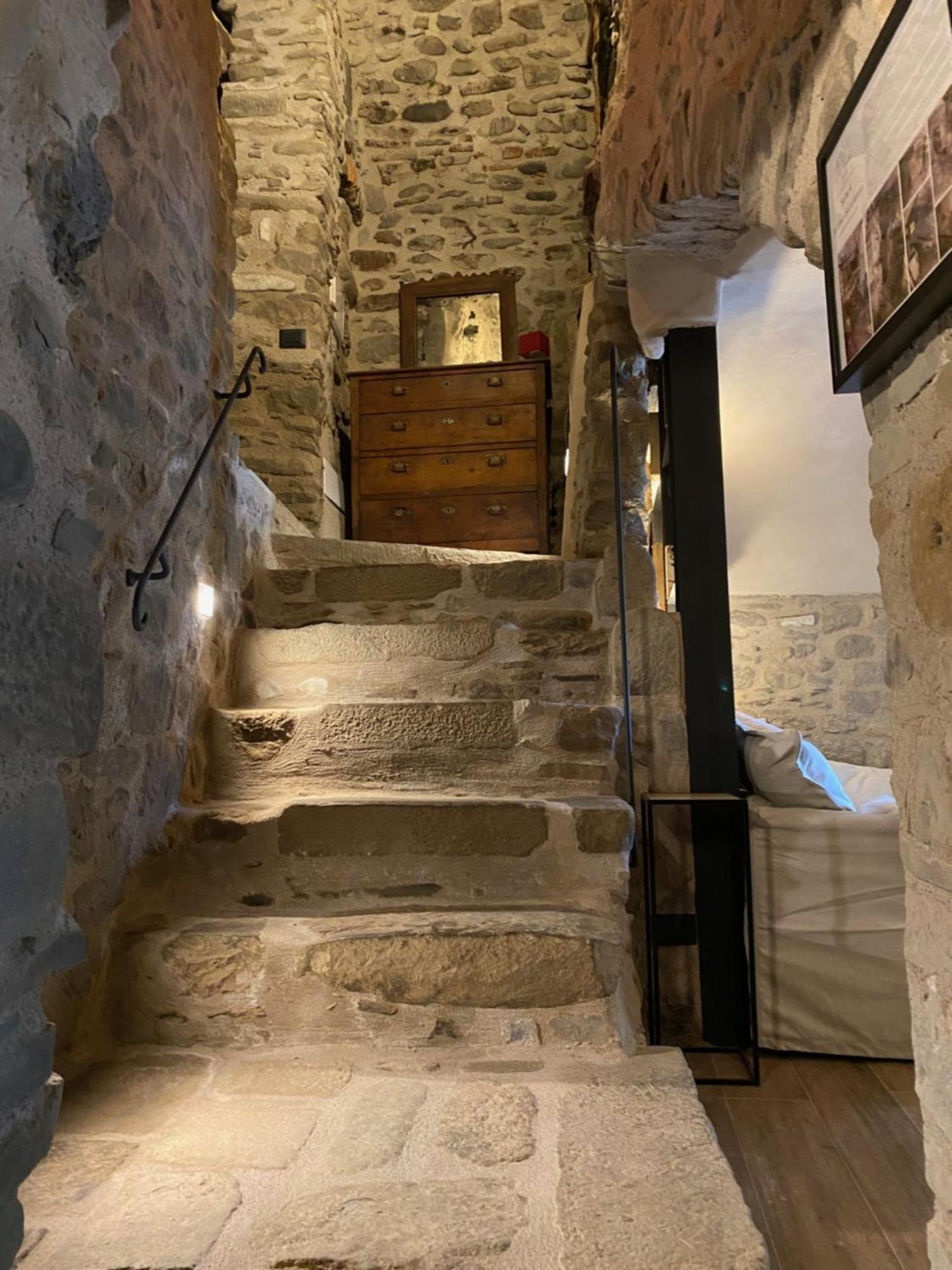 La Casa Medievale Suites E Spa 蓬特雷莫利 外观 照片