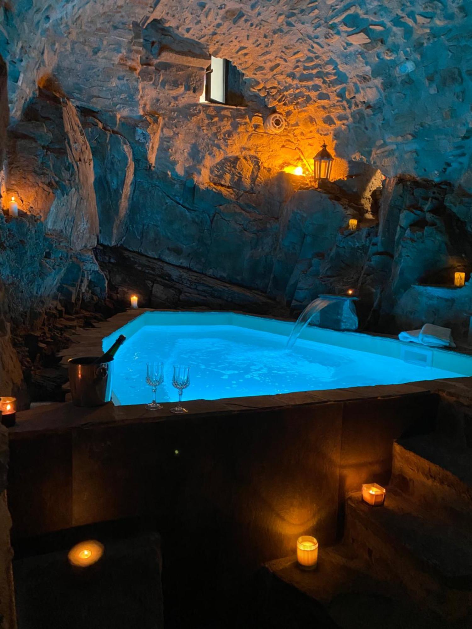 La Casa Medievale Suites E Spa 蓬特雷莫利 外观 照片